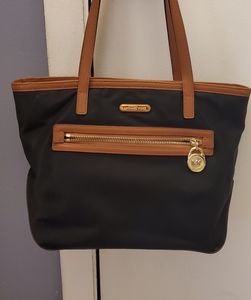 FIRM PRICE Michael Kors nylon tote